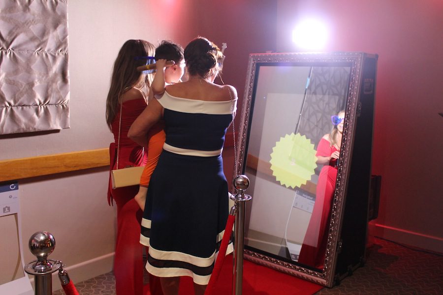 Magic Mirror Photo Booth